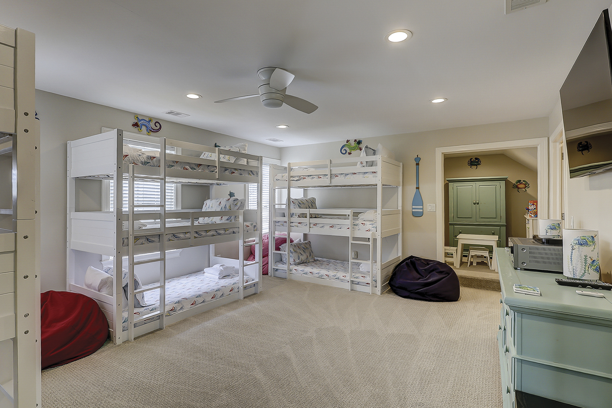 20 Knotts Way - 3rd Floor Bunk Suite