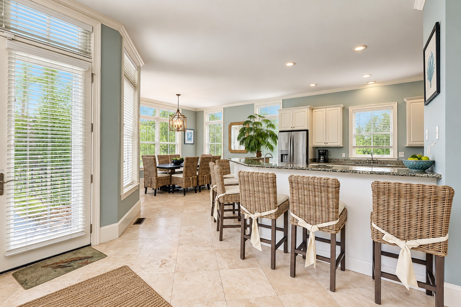 20 Knotts Way - Dining Area & Breakfast Bar