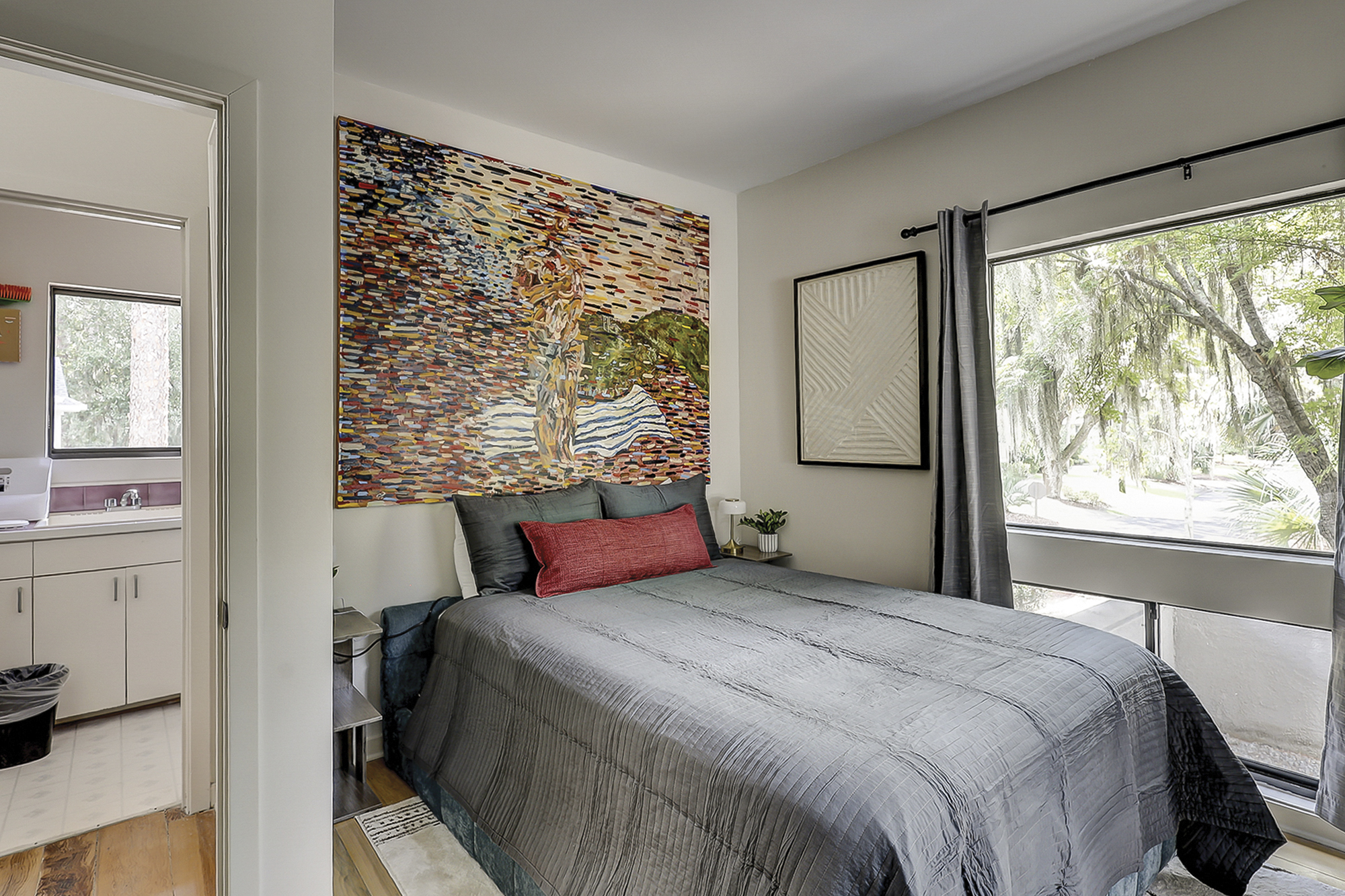 1st Queen Bedroom