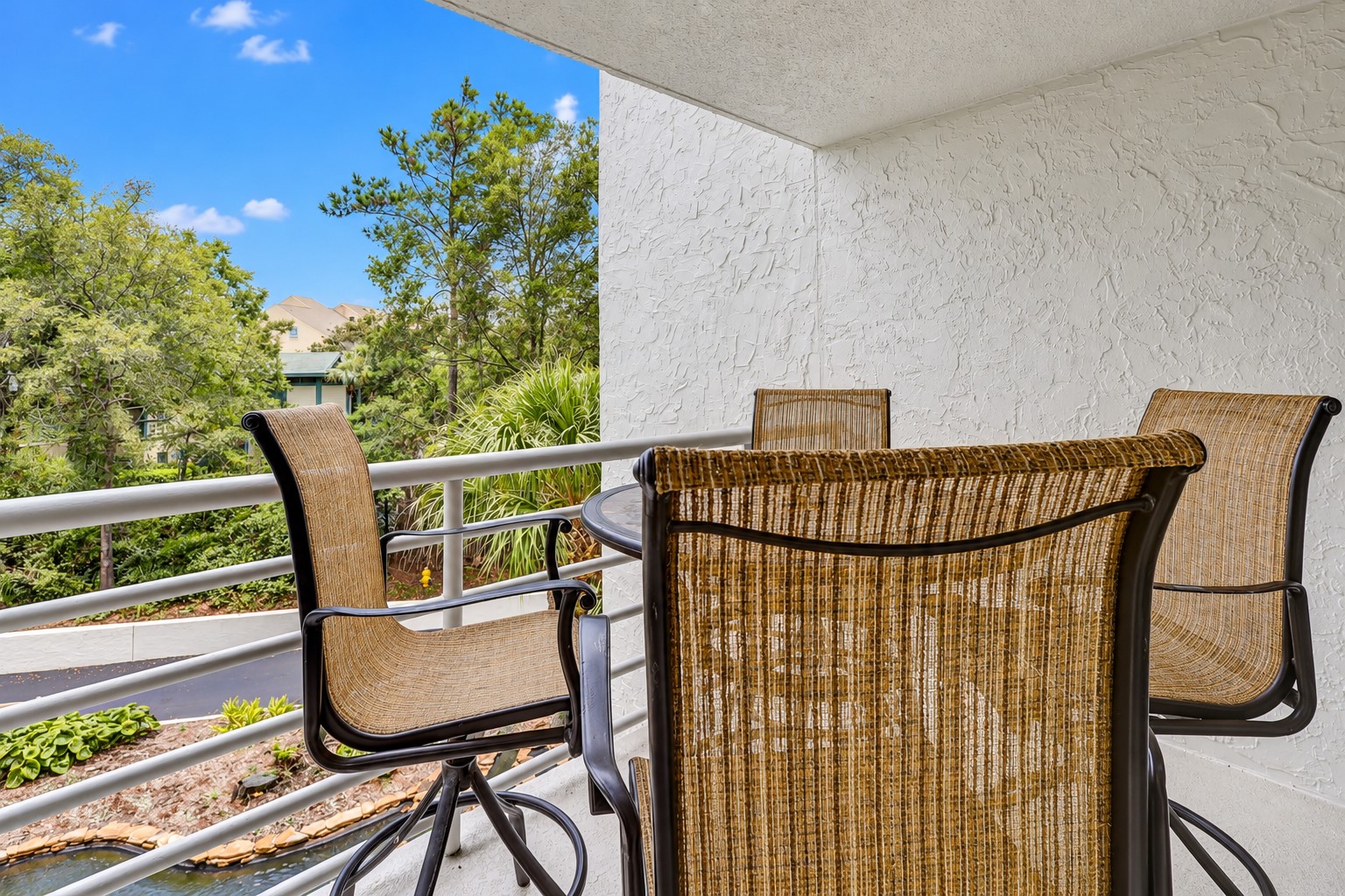 3229 Villamare - Patio