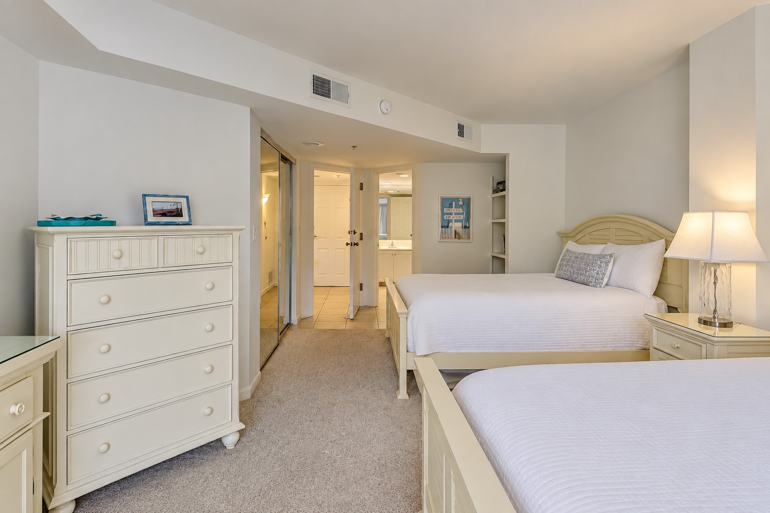 3229 Villamare - Guest Suite