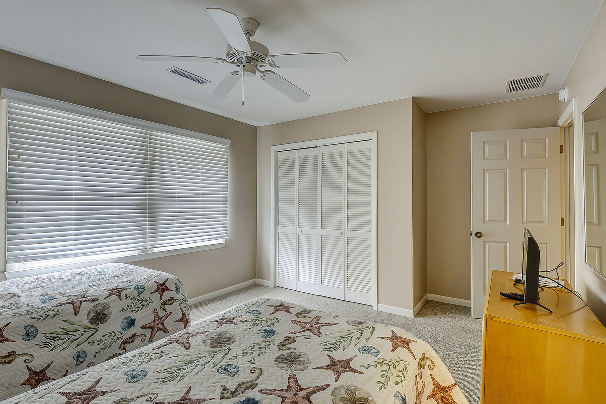 17 Beachside Homes | Photo 29