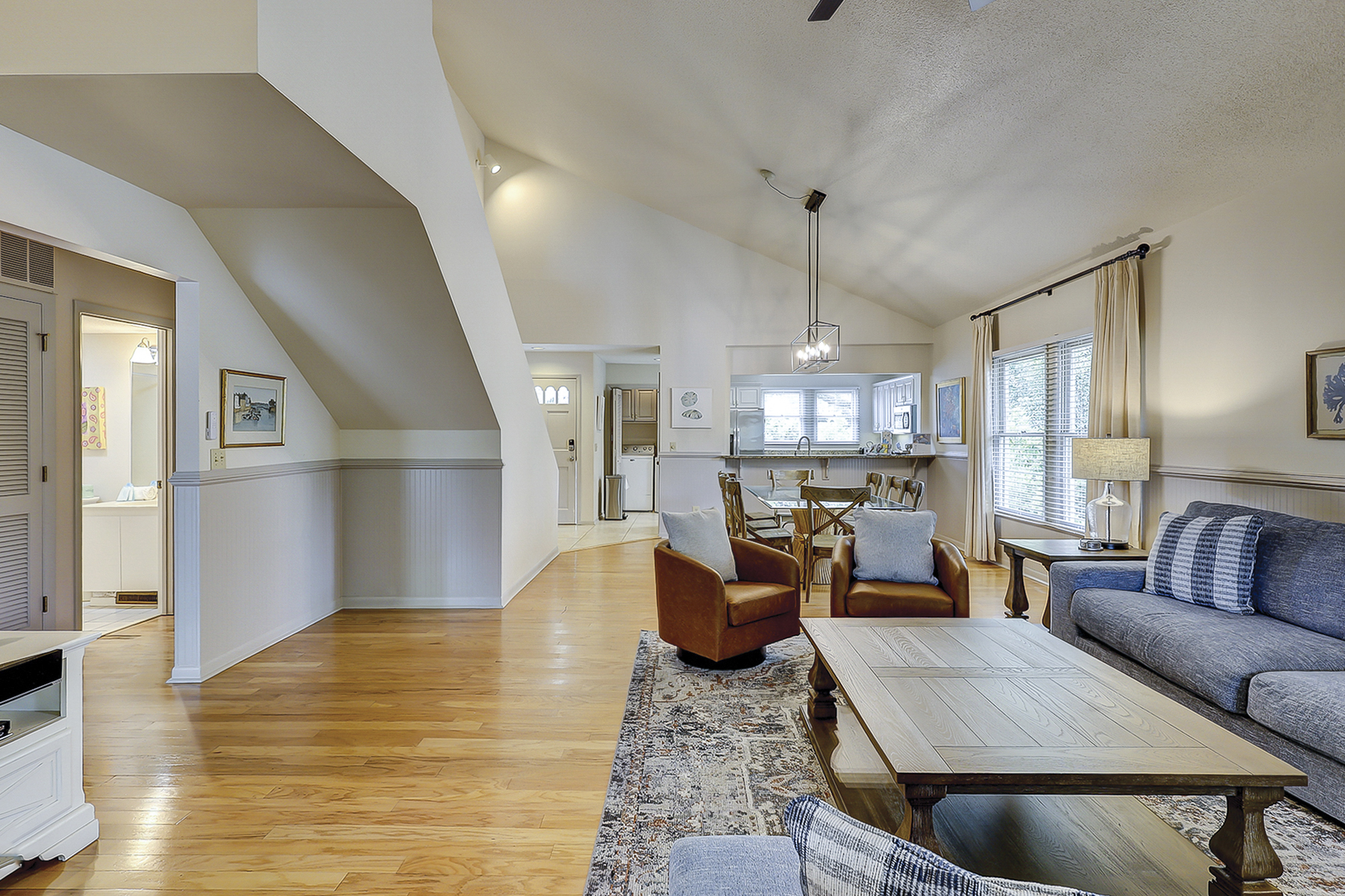 17 Beachside Homes | Photo 16