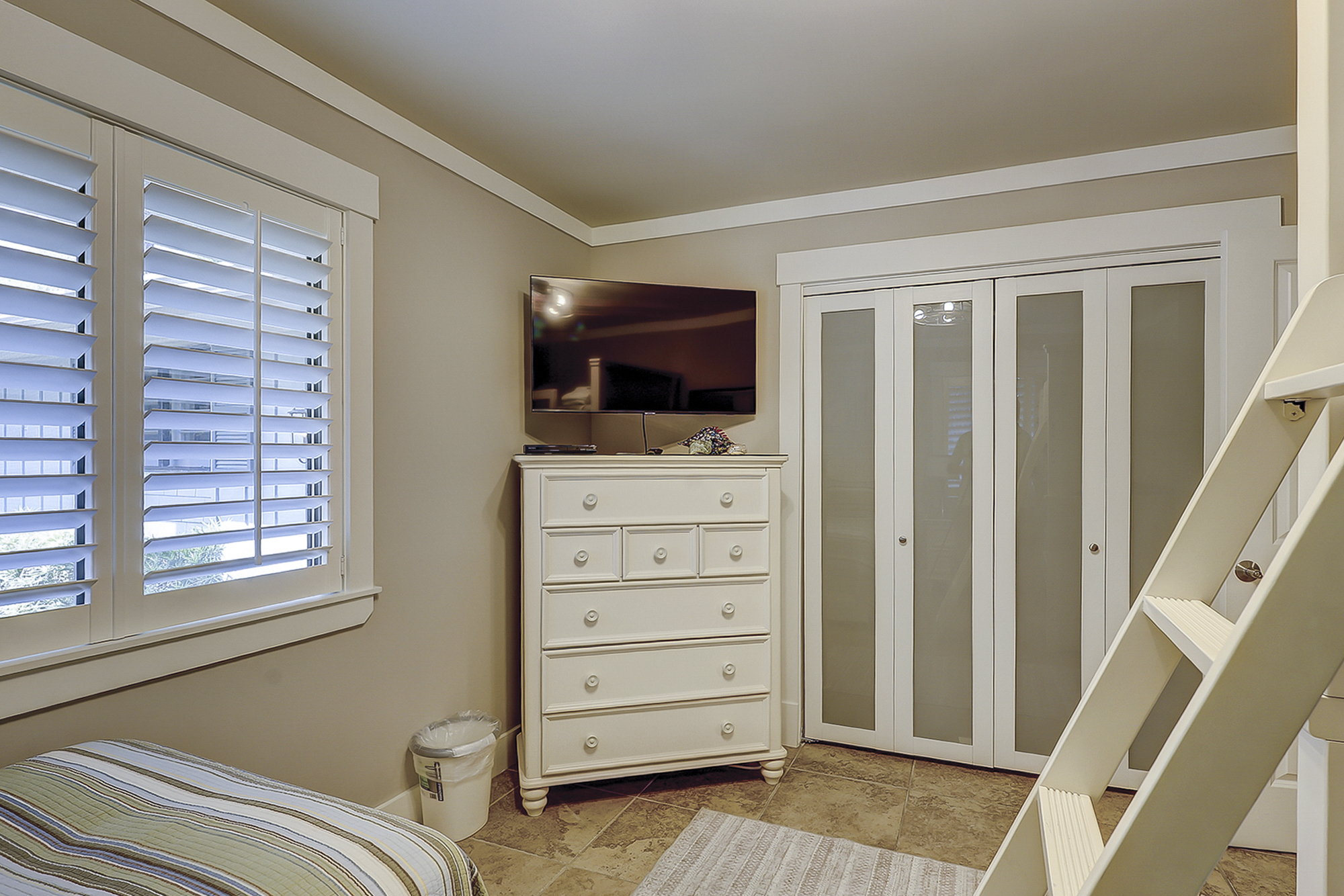 Bunk Room