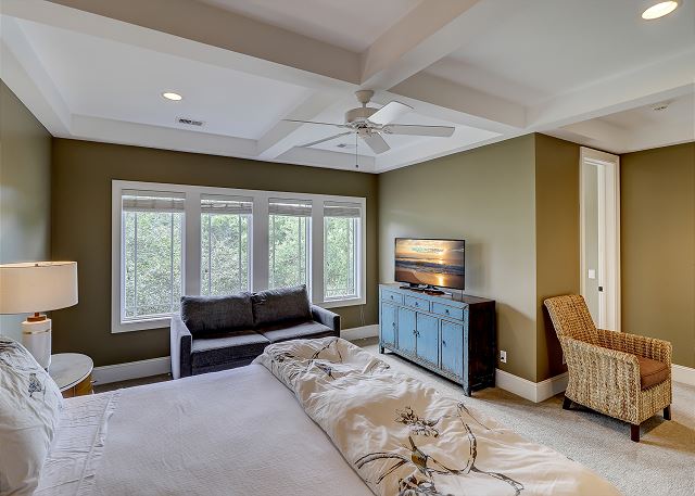 2nd Floor King Suite