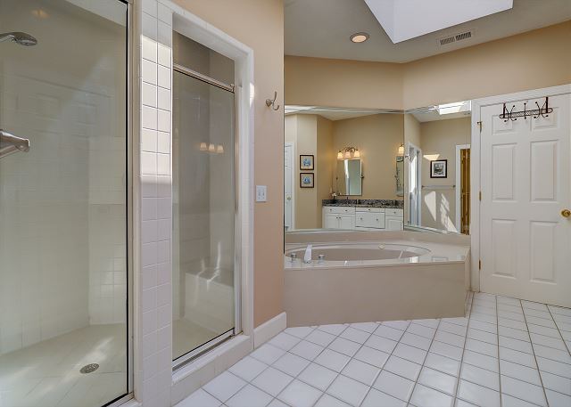 2nd Floor King Suite