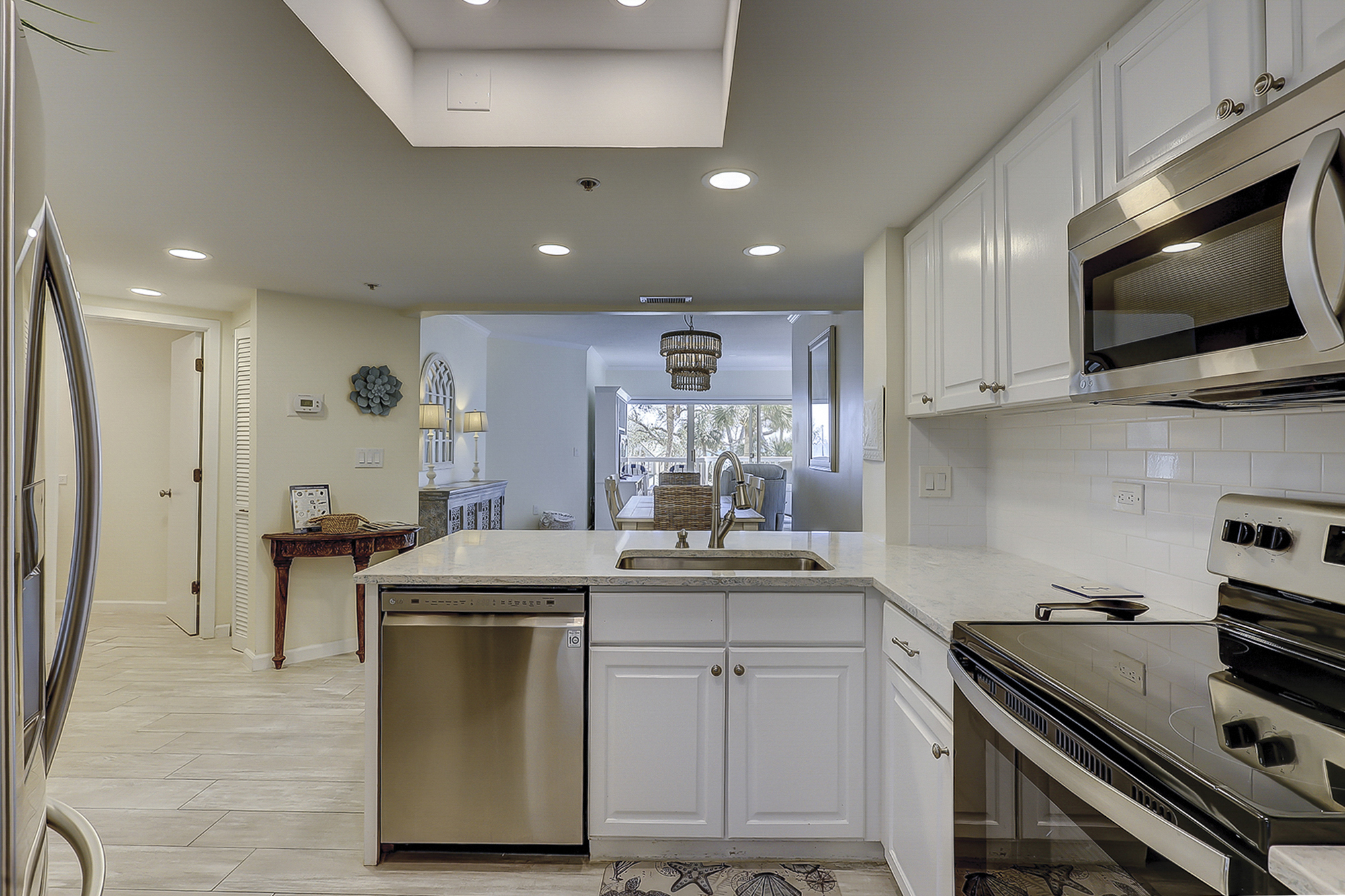 206 Barrington Arms | Photo 21