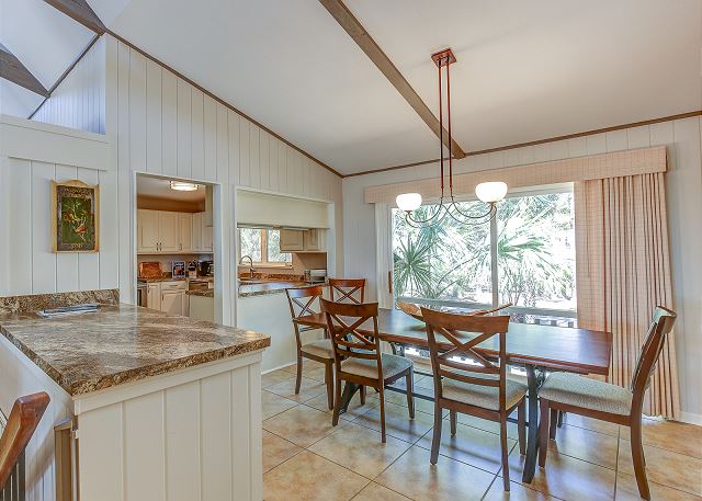 Dining/Kitchen