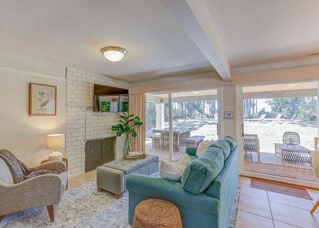 1st Floor Living Area