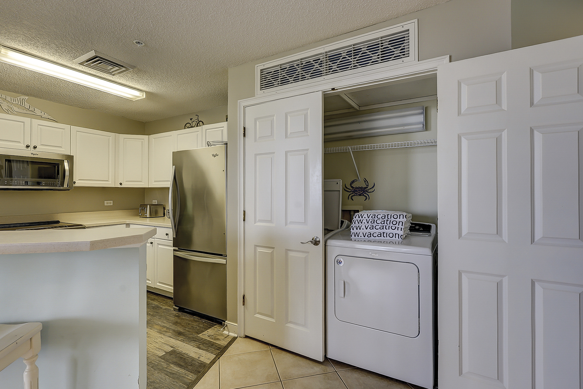 Kitchen/Laundry