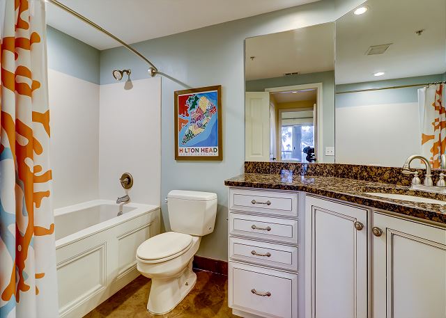 Guest Full Bathroom