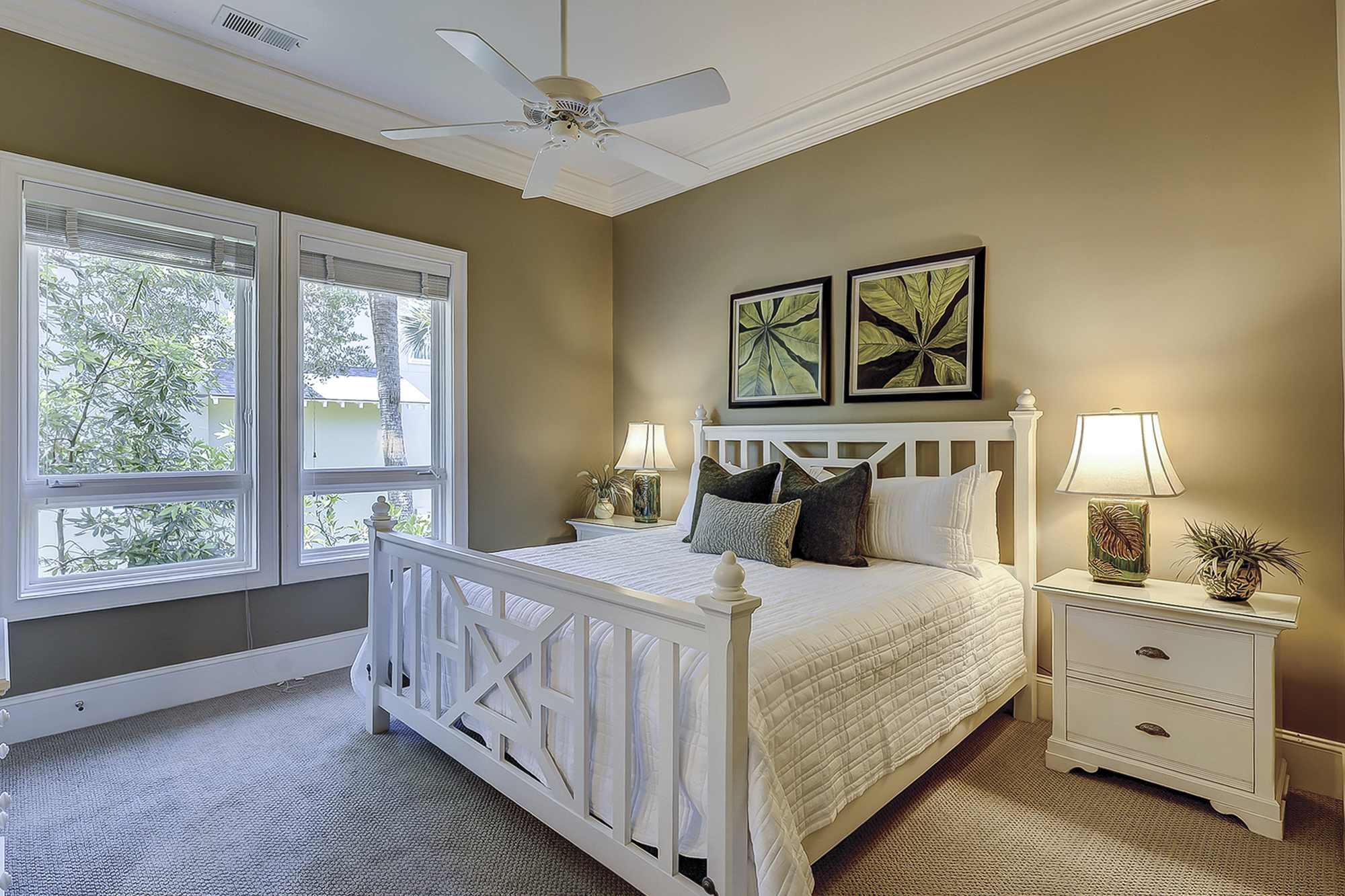 Main Floor King Suite