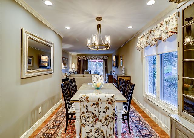 Dining/Living Area