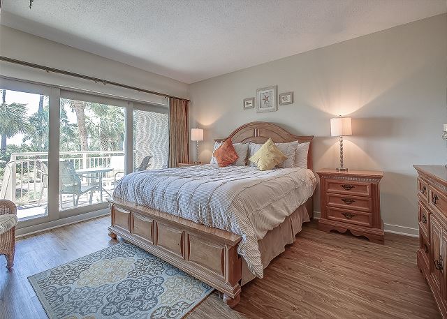 Oceanfront King Suite