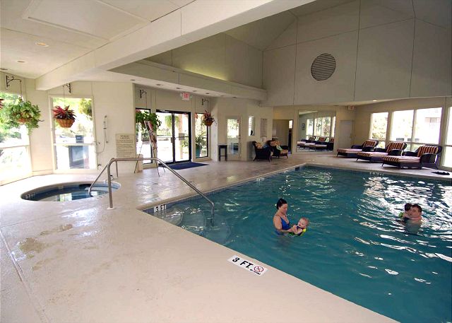Indoor Pool & Spa