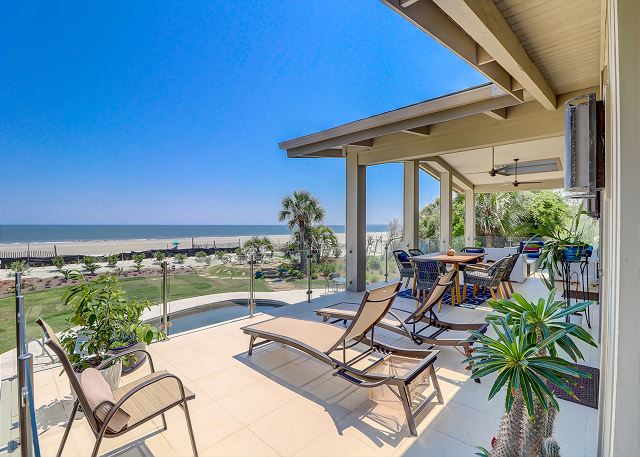 2nd Floor Patio