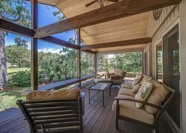 Outside Living and Porch