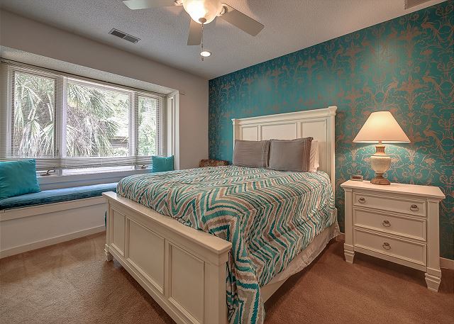 Queen Suite