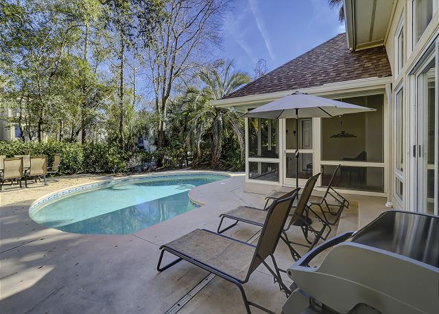 Pool area