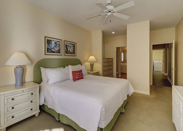 1st Floor King Suite