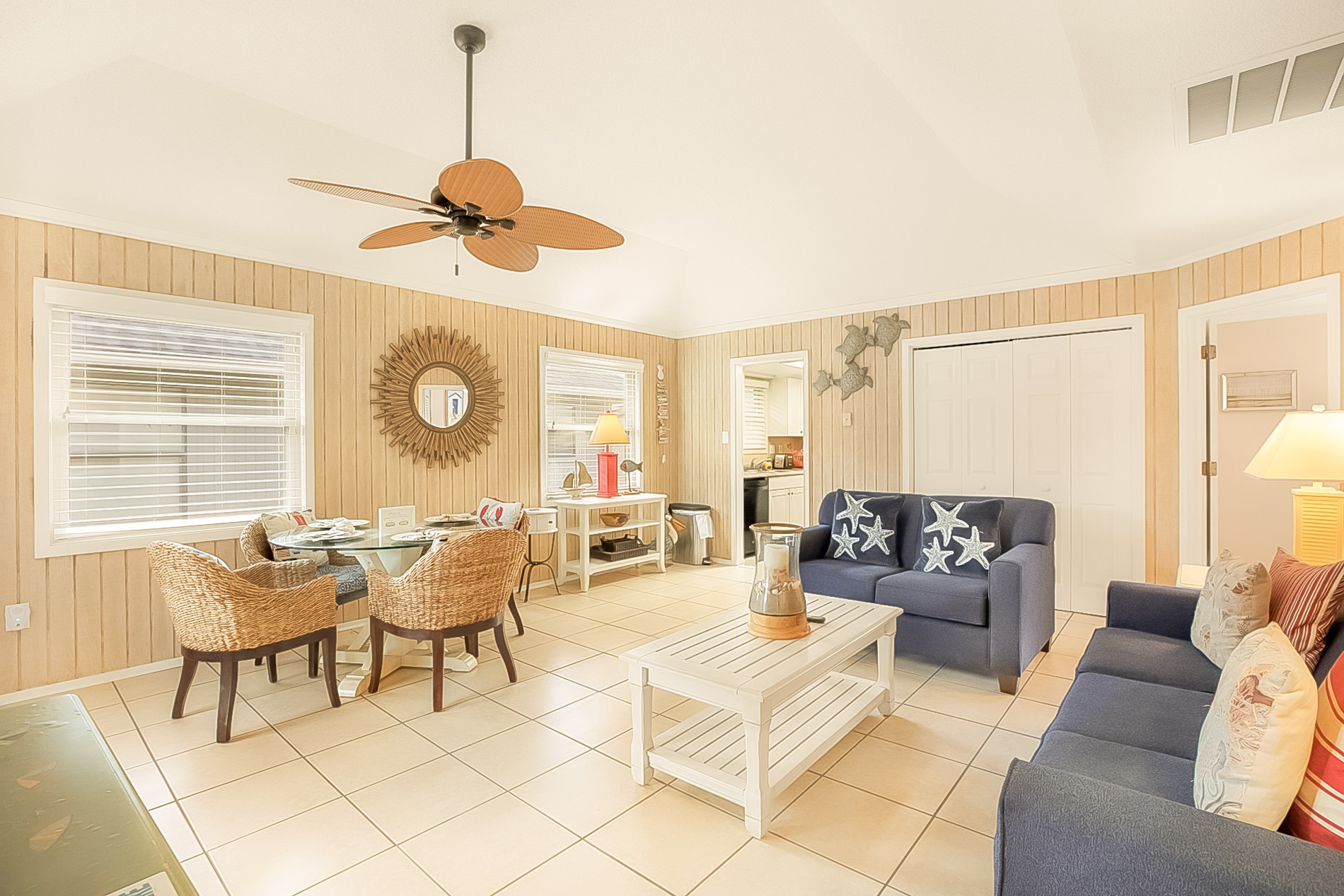 Guest Cottage 77-G 3