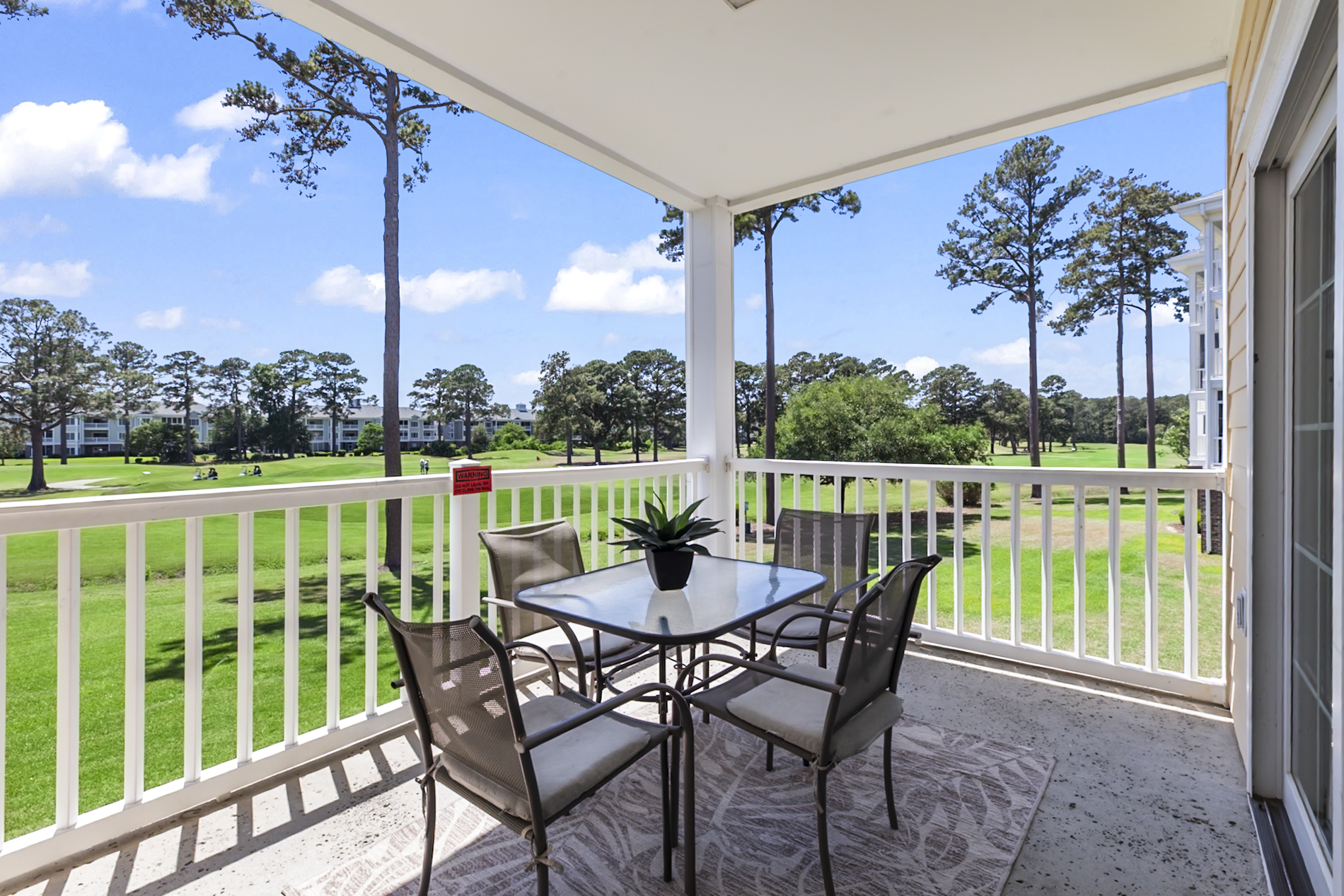 Magnolia Pointe #204! On The Green 2