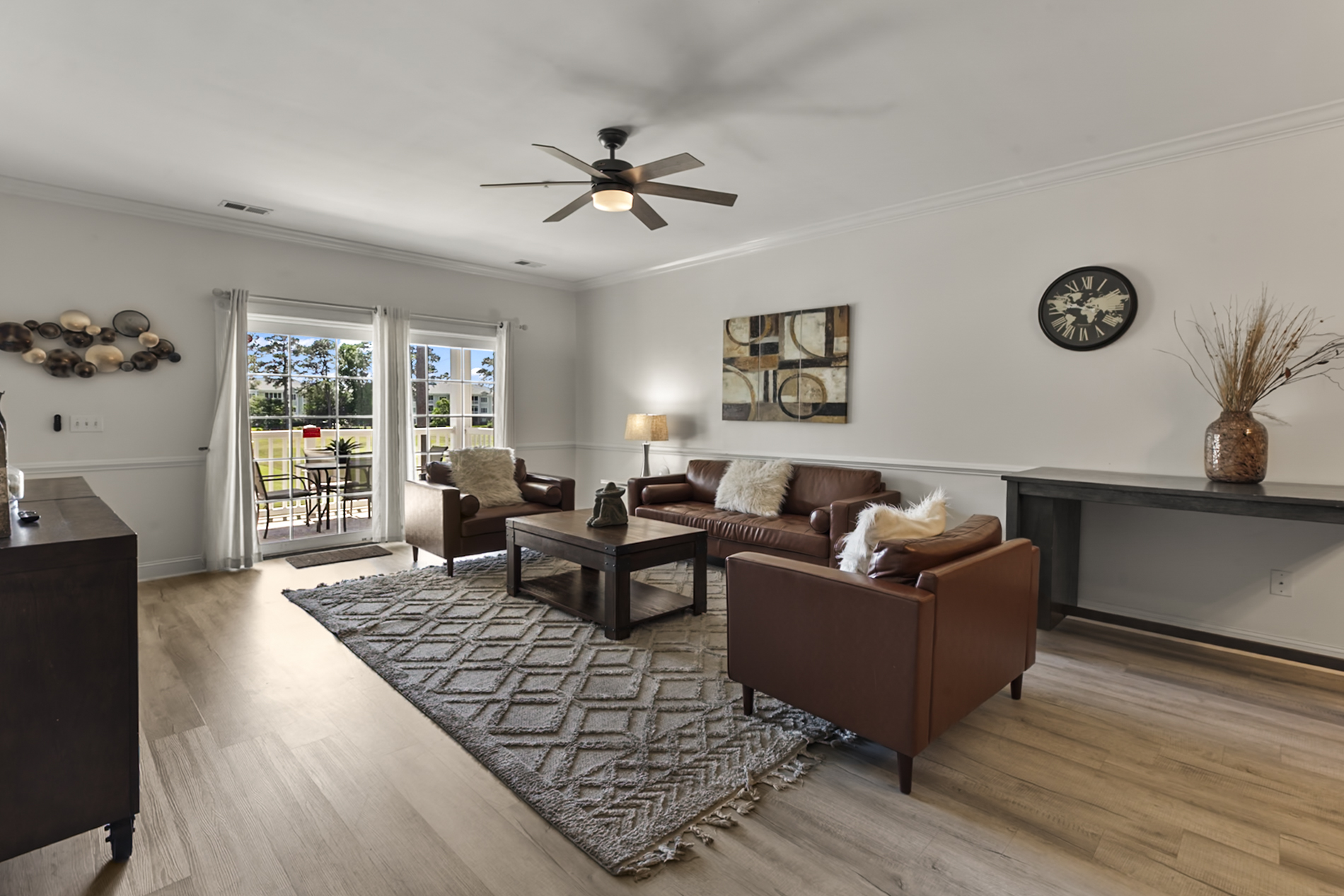 Magnolia Pointe #204! On The Green 5