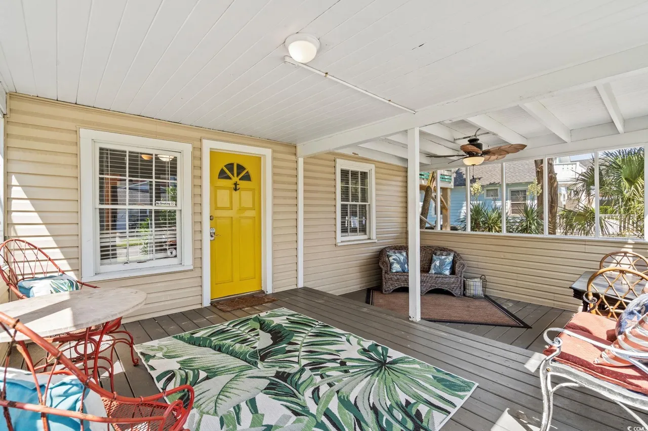 Holly Haven 1706 | Photo 2