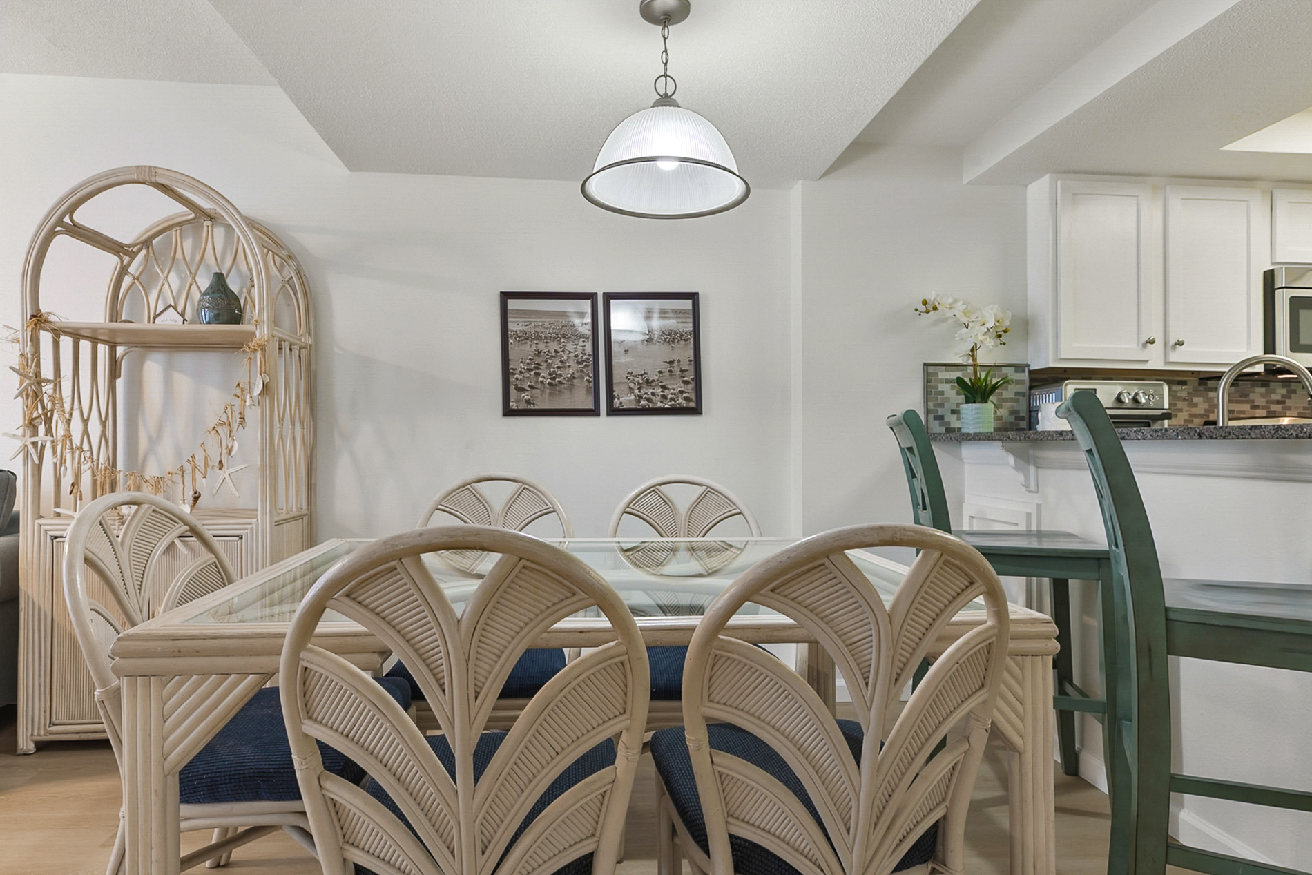 Beach Colony Resort - 714 6