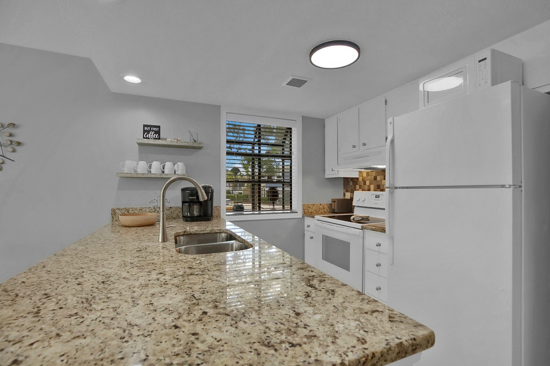 Arcadian Dunes - 8-229 5