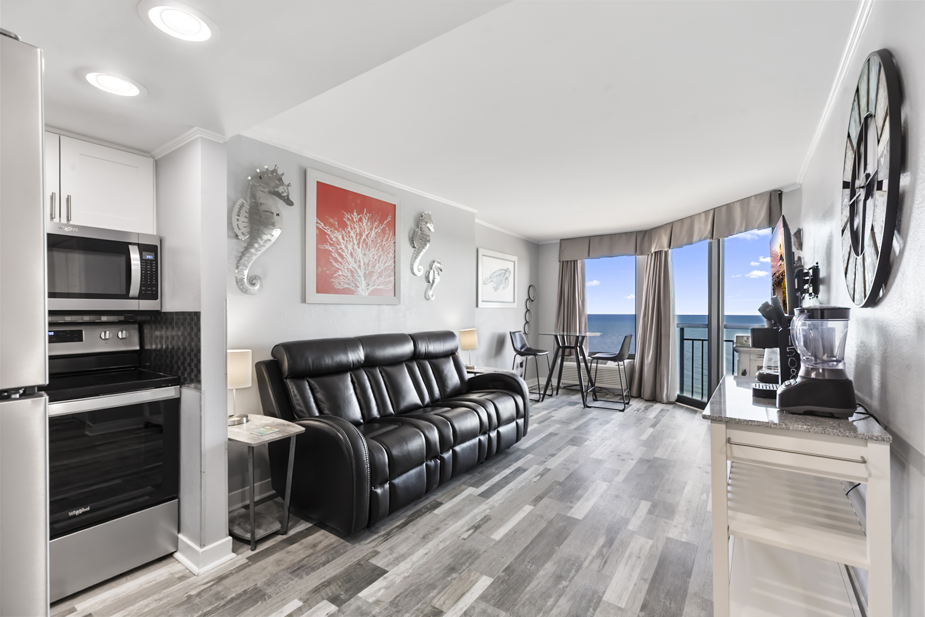 The Patricia Grand #1508 | Photo 2