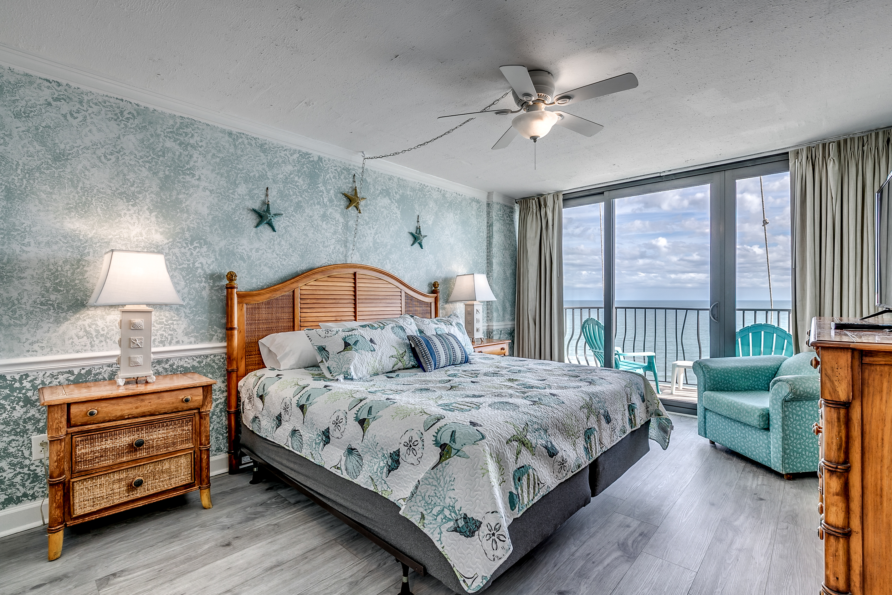 Palms Resort #1704 3