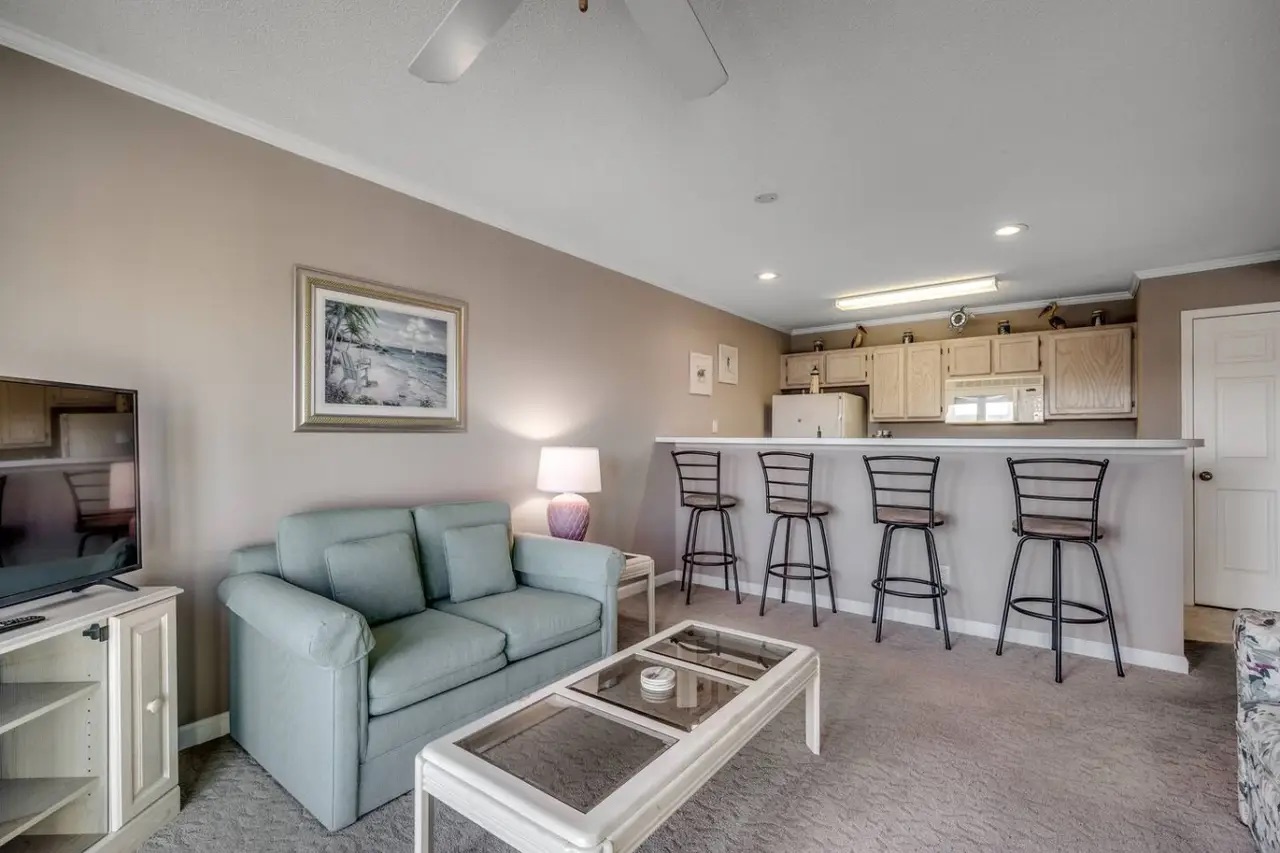 Carolina Yacht Landing 15-A 3