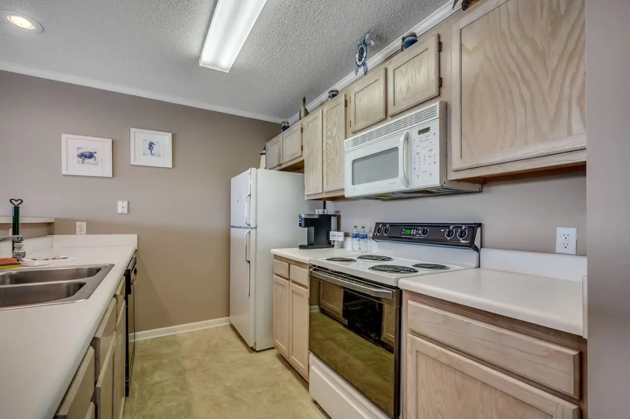 Carolina Yacht Landing 15-A 6