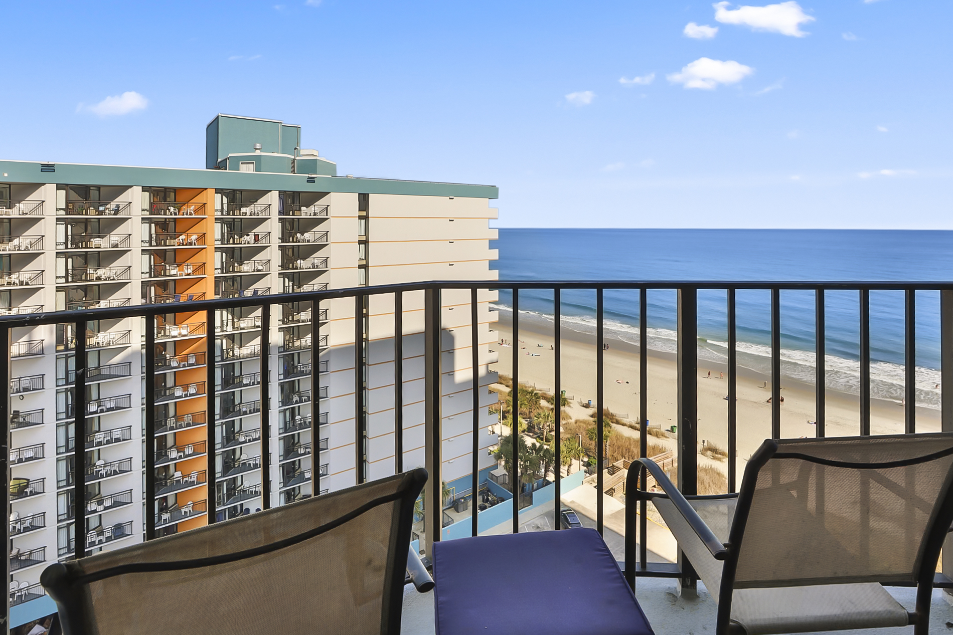 The Palace Resort #1114