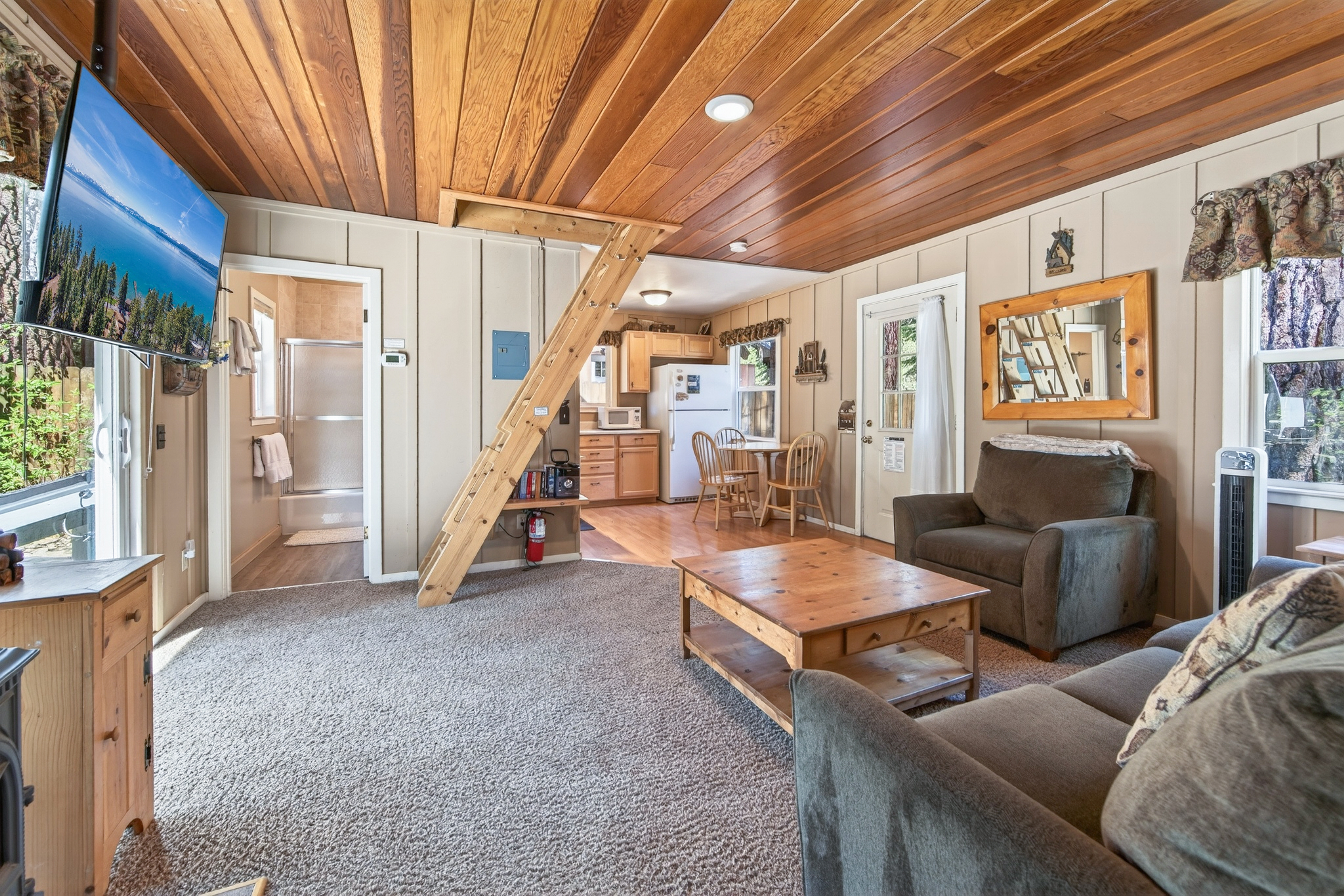 Listing Image 19 for Tahoe Park Cottage