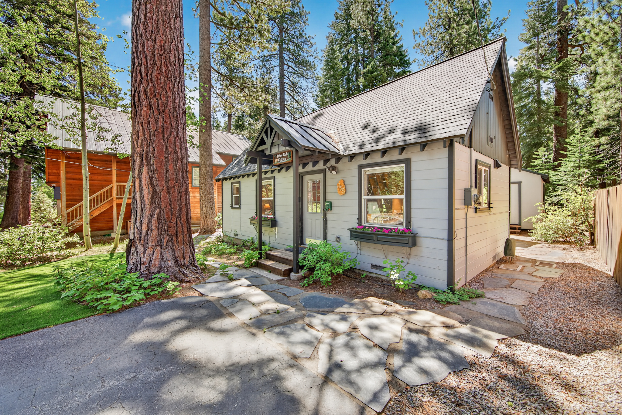Listing Image 10 for Tahoe Park Cottage