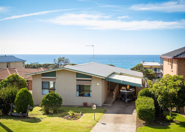 Kianga Parade Beach House