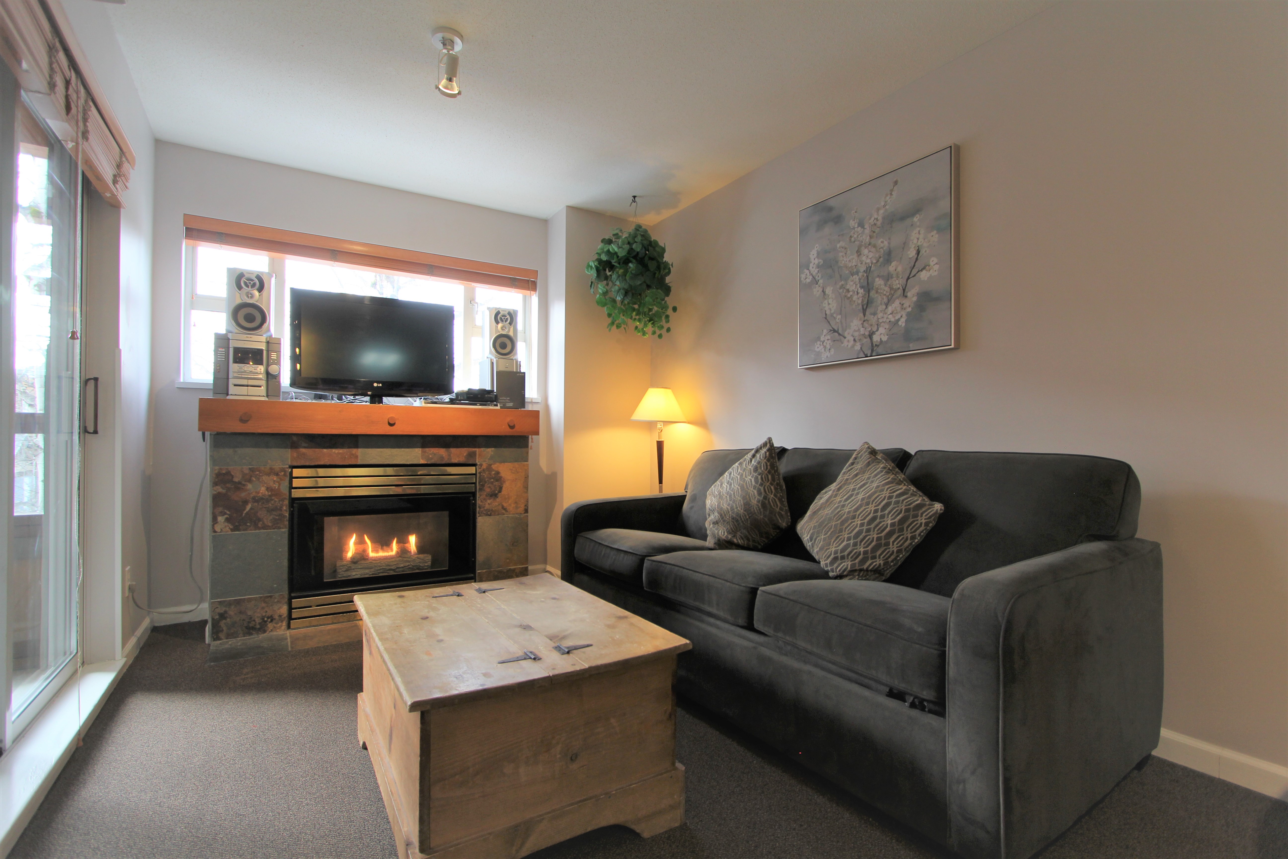 Marketplace Lodge Studio #212