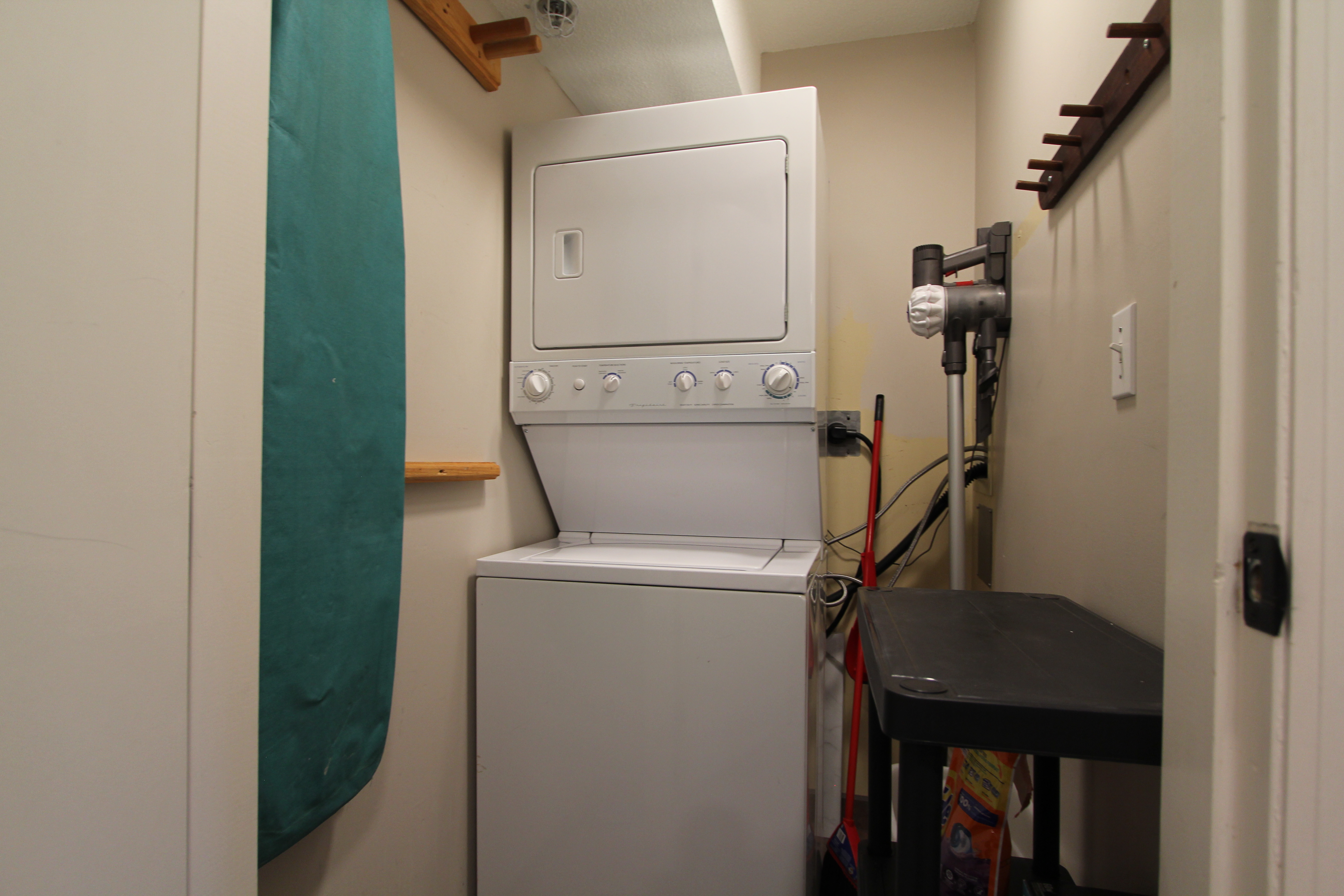 Ensuite Laundry
