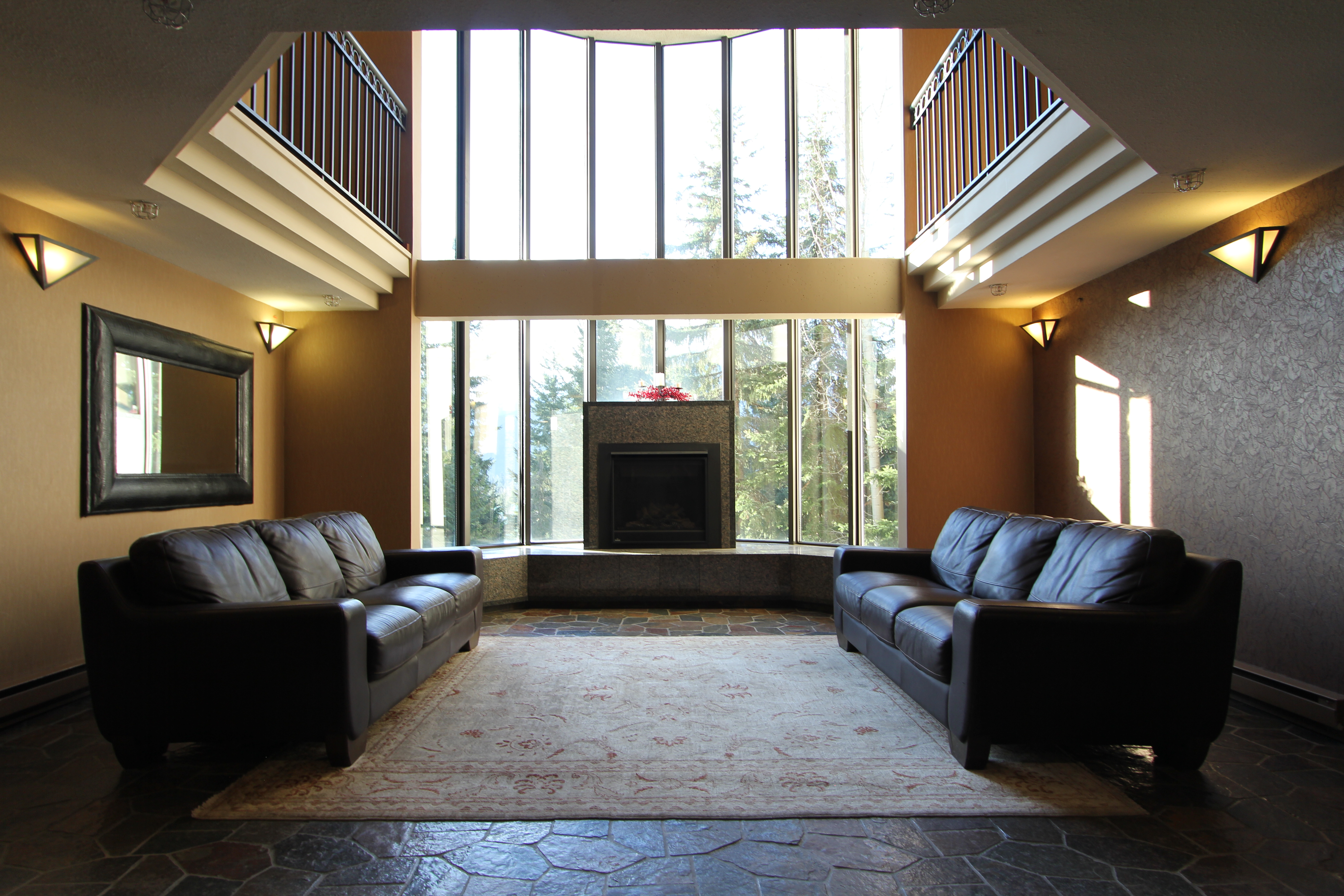 Lobby common area