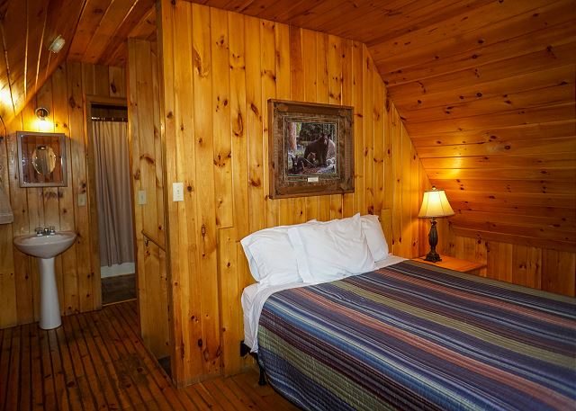 Cherokee, NC United States - Ol'Smoky Log Cabin on the ...