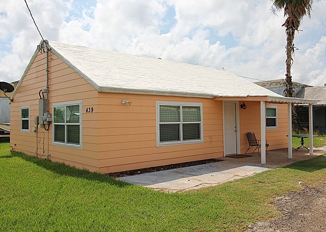 439 Bayshore