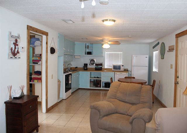 439 Bayshore