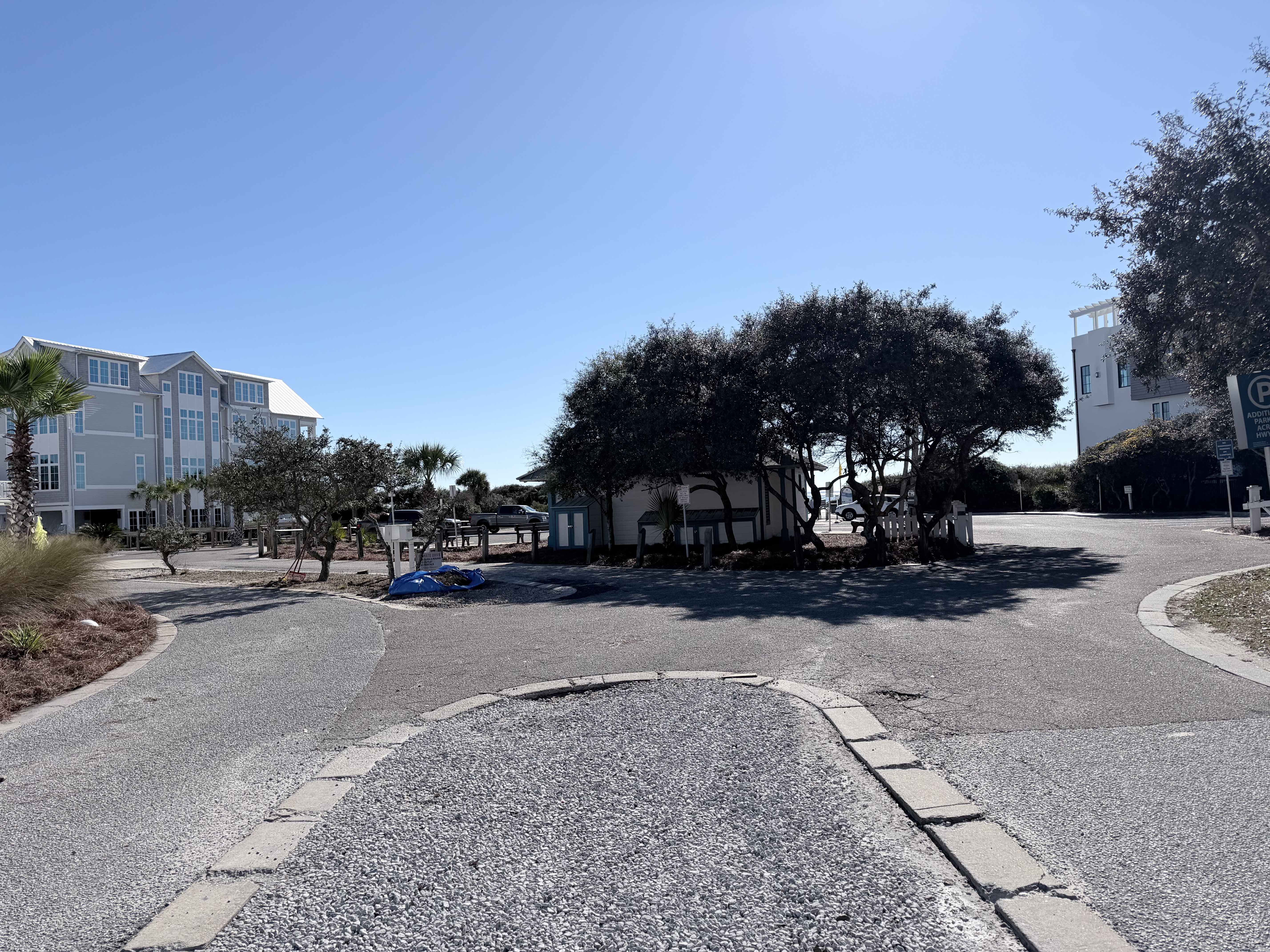 Off site Beach Access and parking