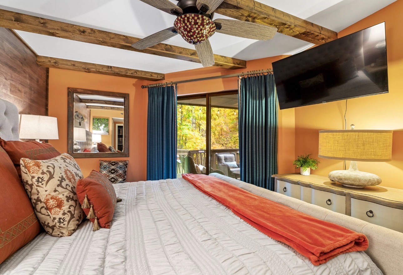Master Bedroom King 