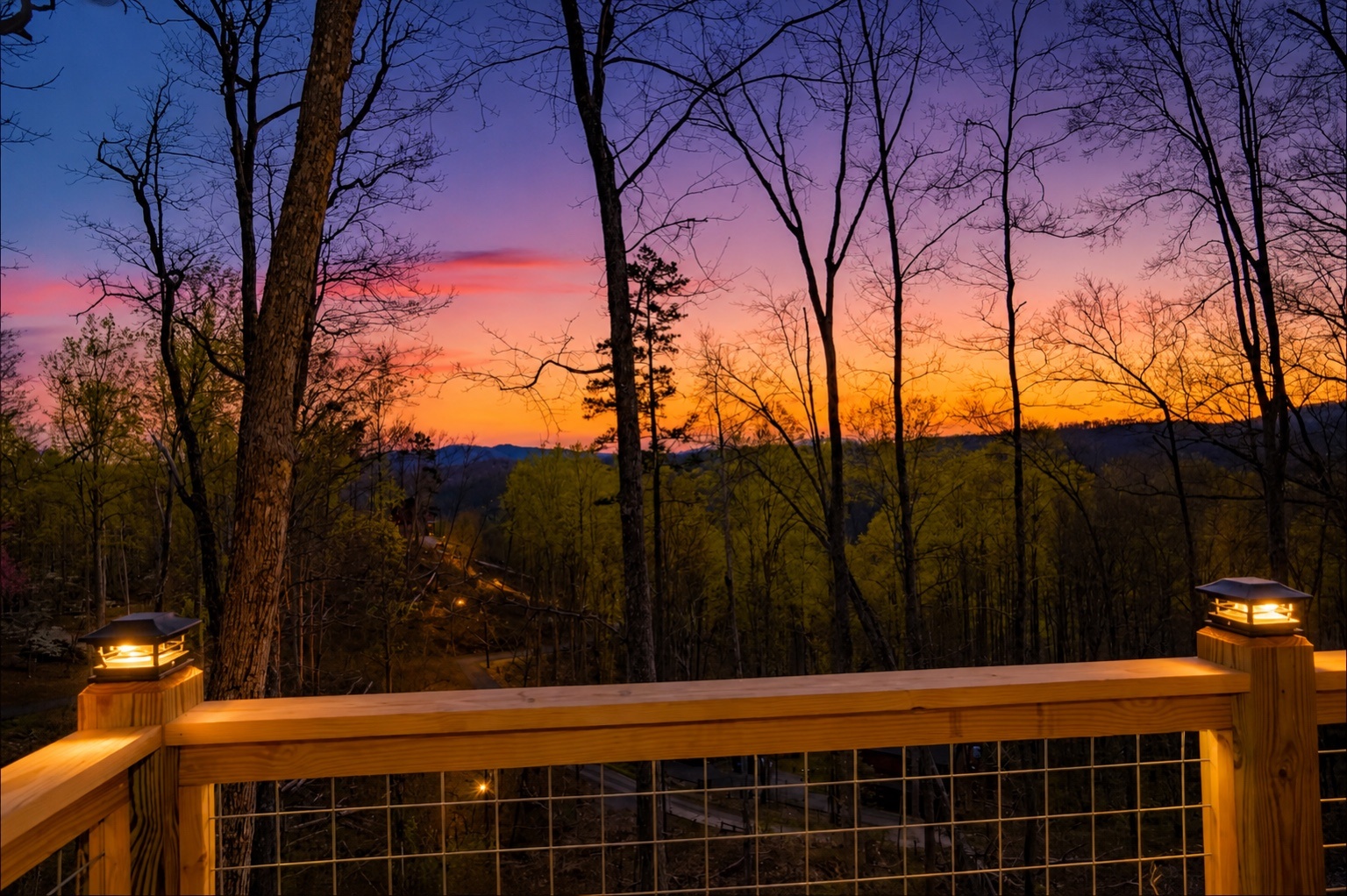 Tranquil Treat/Smokey Mountain Getaway w/ Hot Tub and views | Photo 15