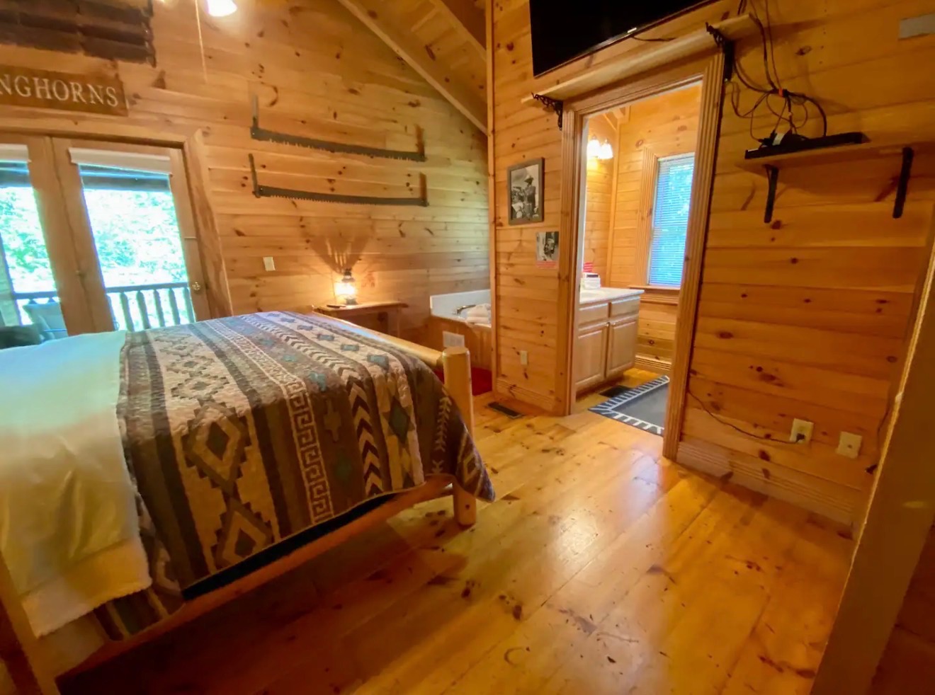 2 Bd 2 bth/HOT TUB/Mountain Views | Photo 18