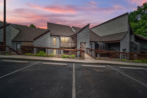 2bd/2bth/3Pools/BearSightings