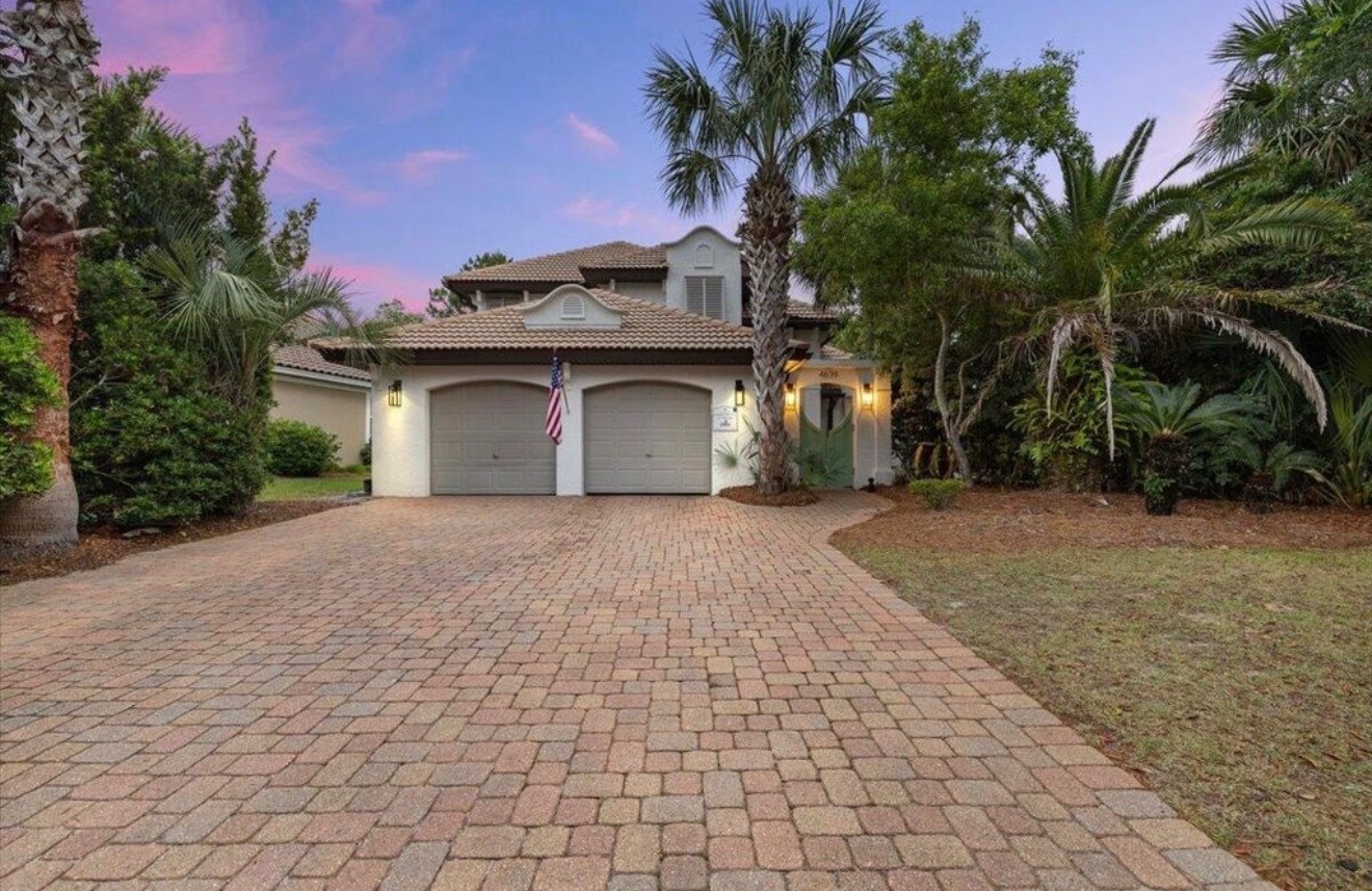Luxury Coastal Retreat/Private Pool/Lanai/Fire Pit/ Community Pool | Photo 42